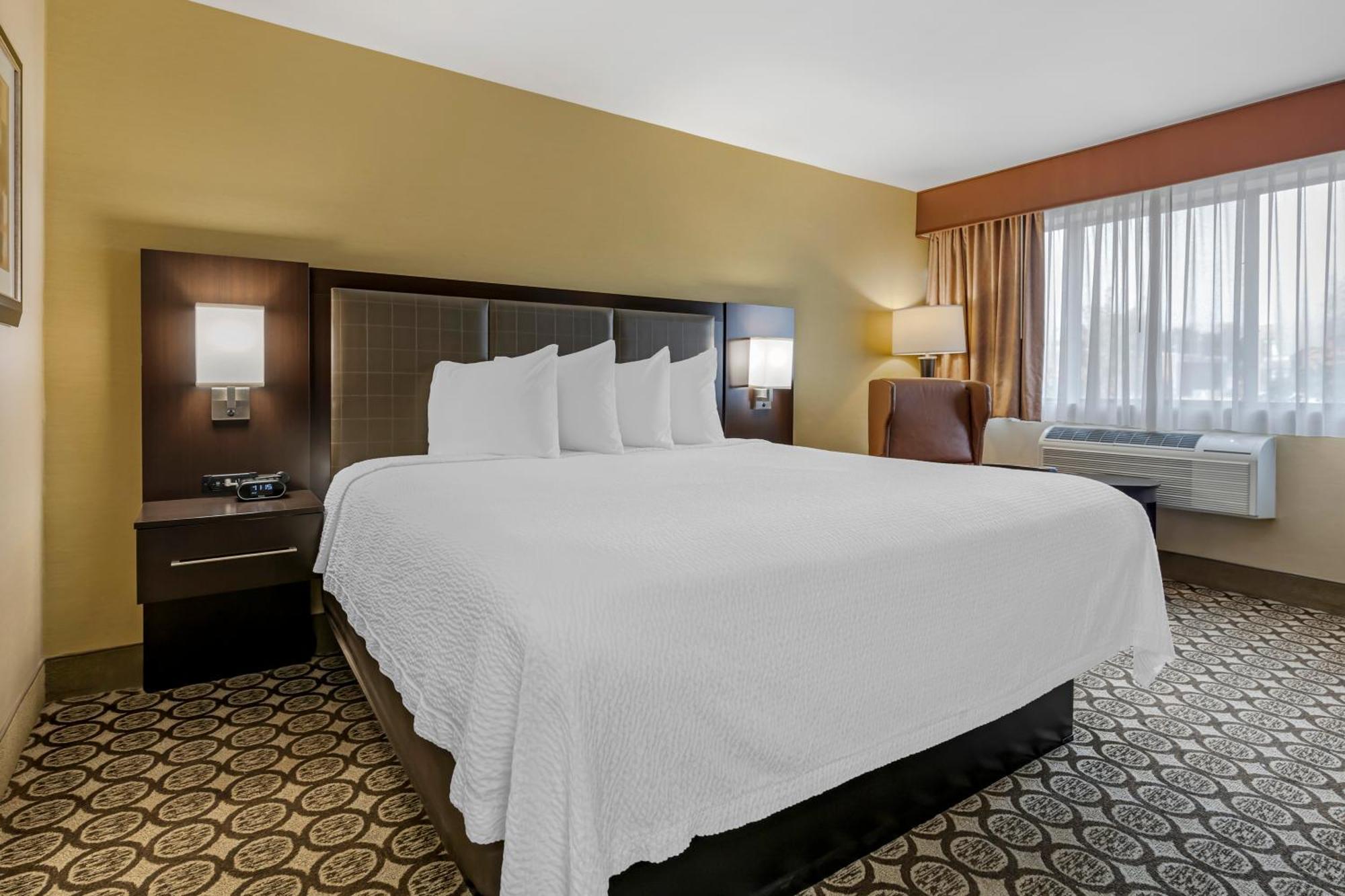 Best Western Plus Inntowner מדיסון מראה חיצוני תמונה